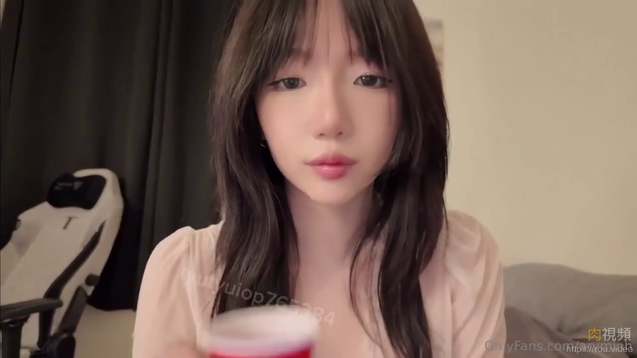 แหย่หี เงี่ยน อมควย ท่าหมา ด๊อกกี้